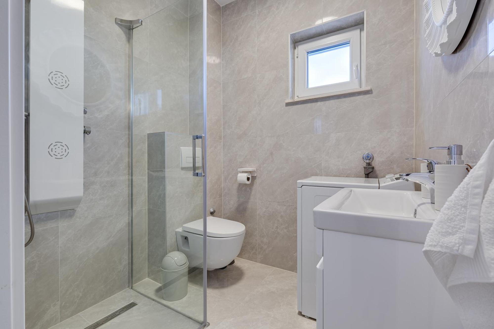 Apartament Luka *