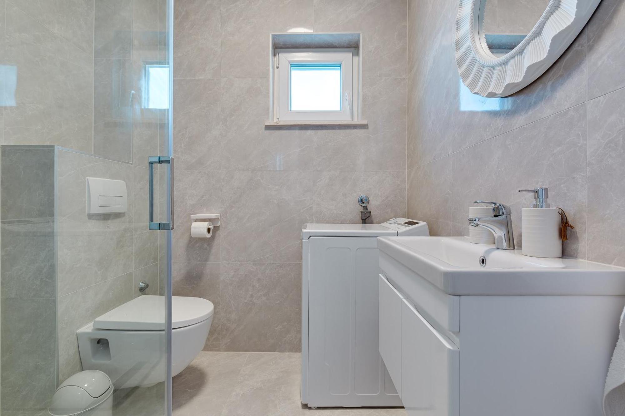 Luka Apartament *